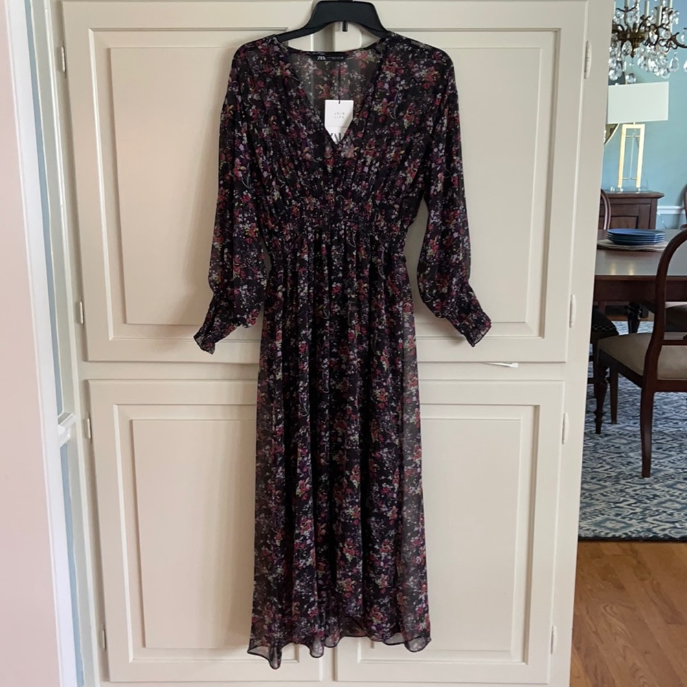 Zara Black Floral Maxi Dress - NWT / small